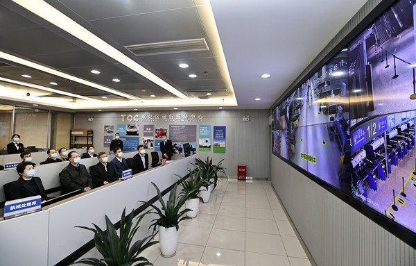 毛伟明：落实十条疫情防控措施 全力保持居民正常生活企业正常生产秩序