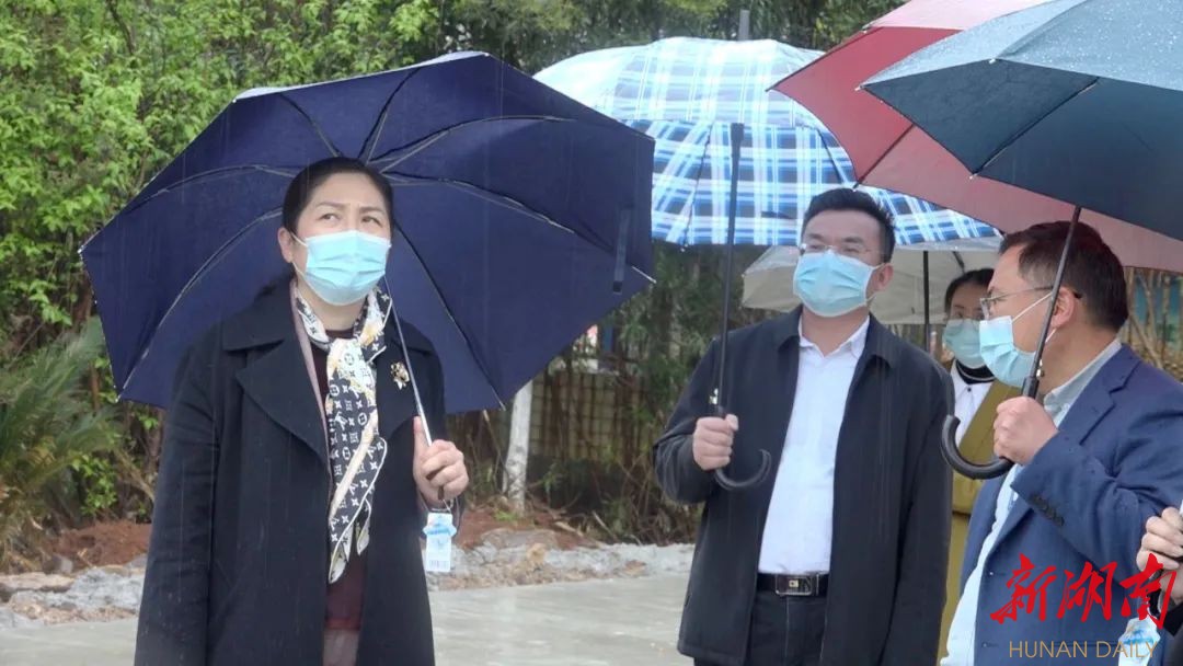 黄峥嵘来安调研疫情防控和商务外贸工作