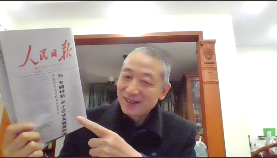 吴阳林上课截图吴阳林老师是该院马克思主义学院年龄最大的一位教师