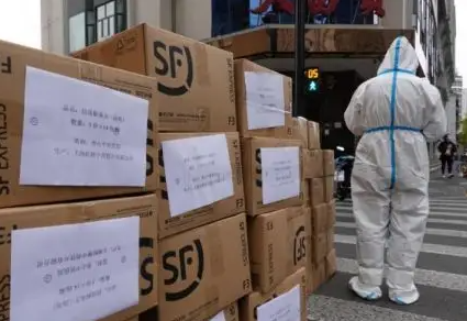 上海快递外卖都要停了？假的，今起对骑手每天测核酸和抗原