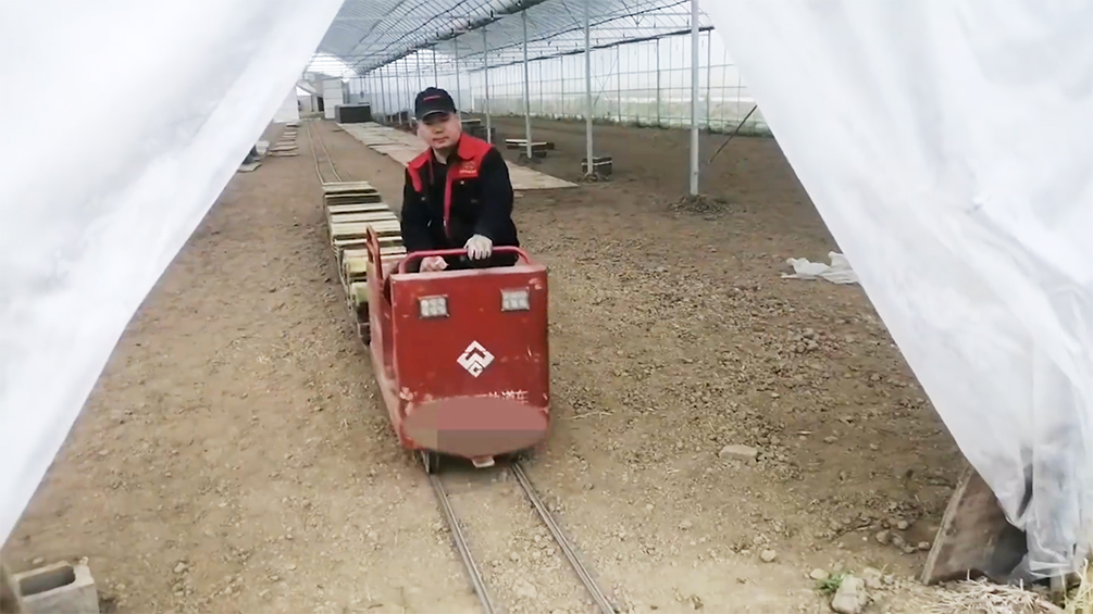 湖南一男子为了偷懒发明种田神器，获得3项国家专利