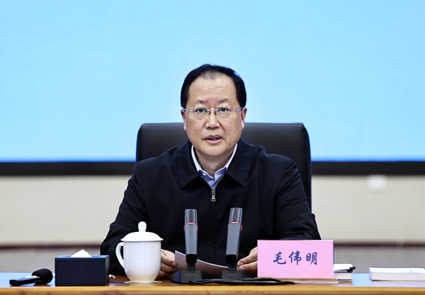 毛伟明：以“零容忍”落实“四个最严” 坚决守住食品安全底线