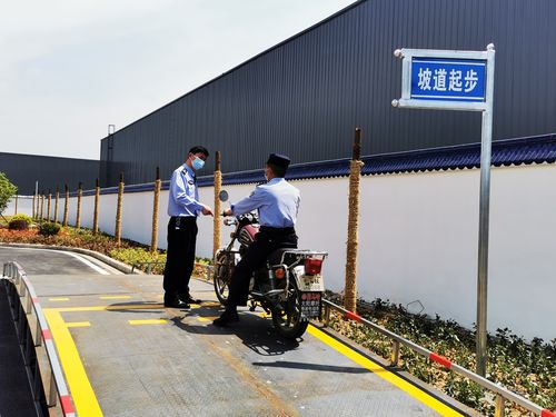 冷水江市首家社會化摩托車考場正式投入使用