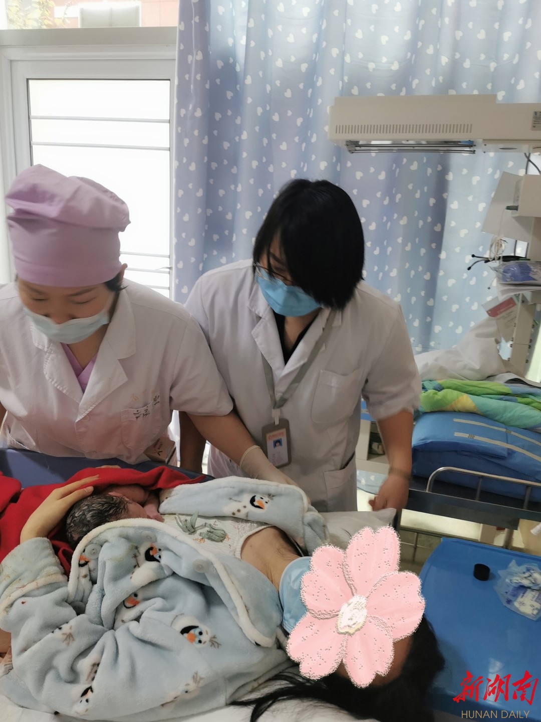 车上分娩惊心动魄｜专家提醒孕产妇：定期产检不可少 - 健康资讯 - 新湖南