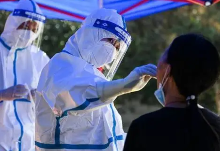 疫情滚动丨上海昨日新增本土确诊病例1401例 新增本土无症状感染者19657例