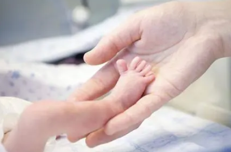 多地为三孩政策提供配套支持，育儿补贴能提高生育意愿吗？