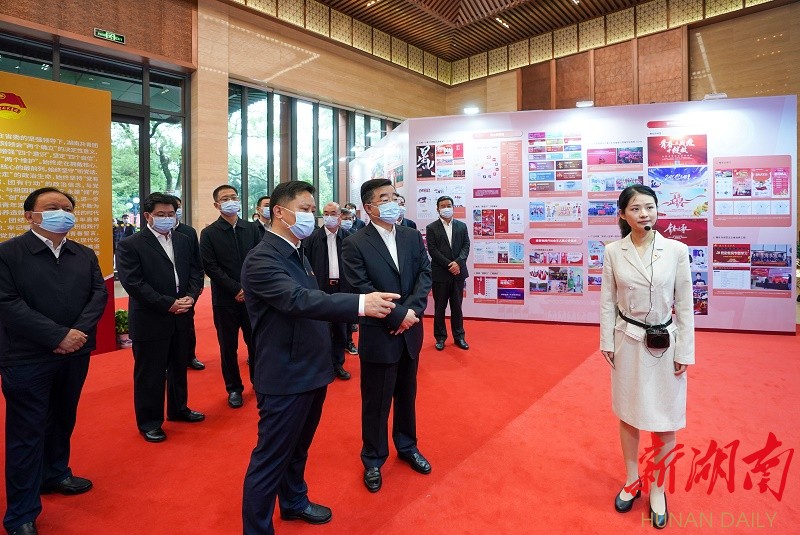 湖南省庆祝中国共产主义青年团成立100周年座谈会在长沙召开 张庆伟出席并讲话