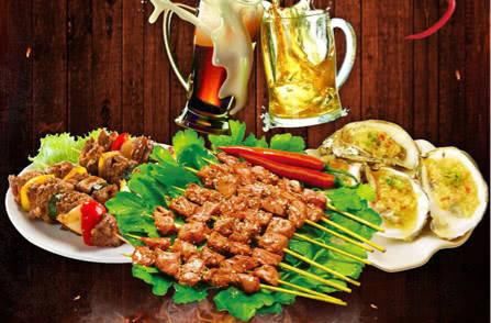 【健康话题】夜宵季来临·专家提醒｜避免暴饮暴食·谨防乐极生悲