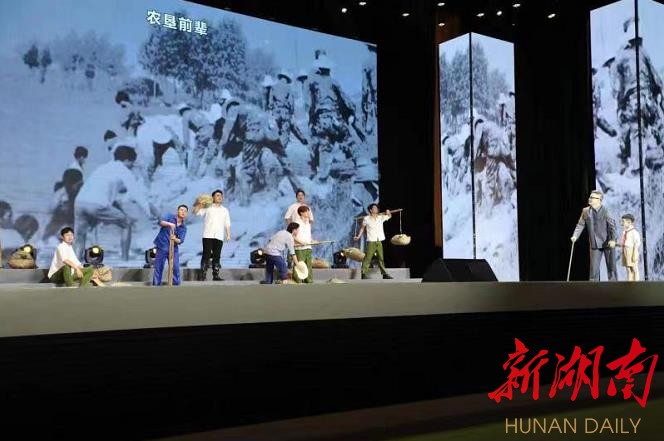 大通湖区举行“喜迎二十大 奋进新征程”首届原创短视频大赛颁奖晚会