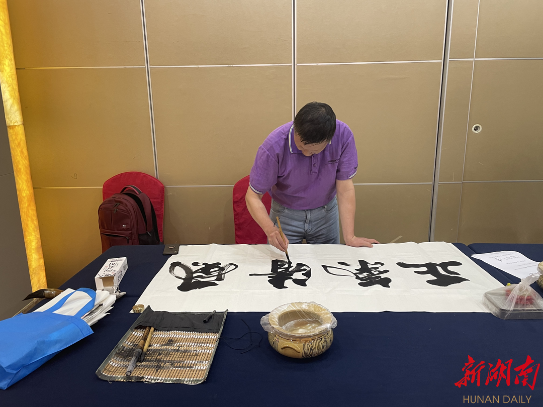 长沙南大桥社区:奋斗百年路 启航新征程