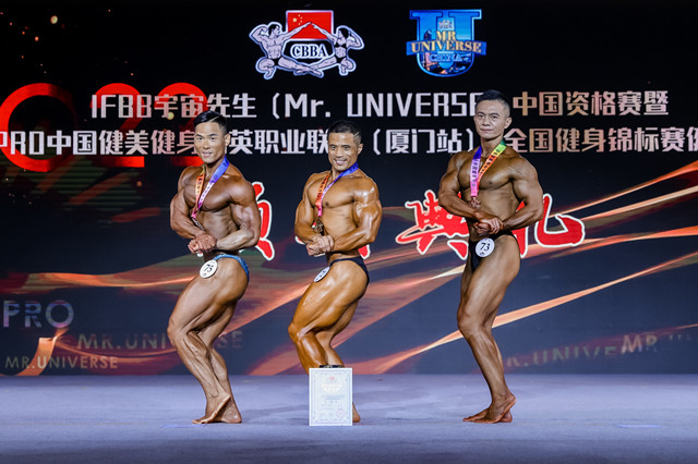 双峰教练获中国健美健身精英职业联赛单项冠军