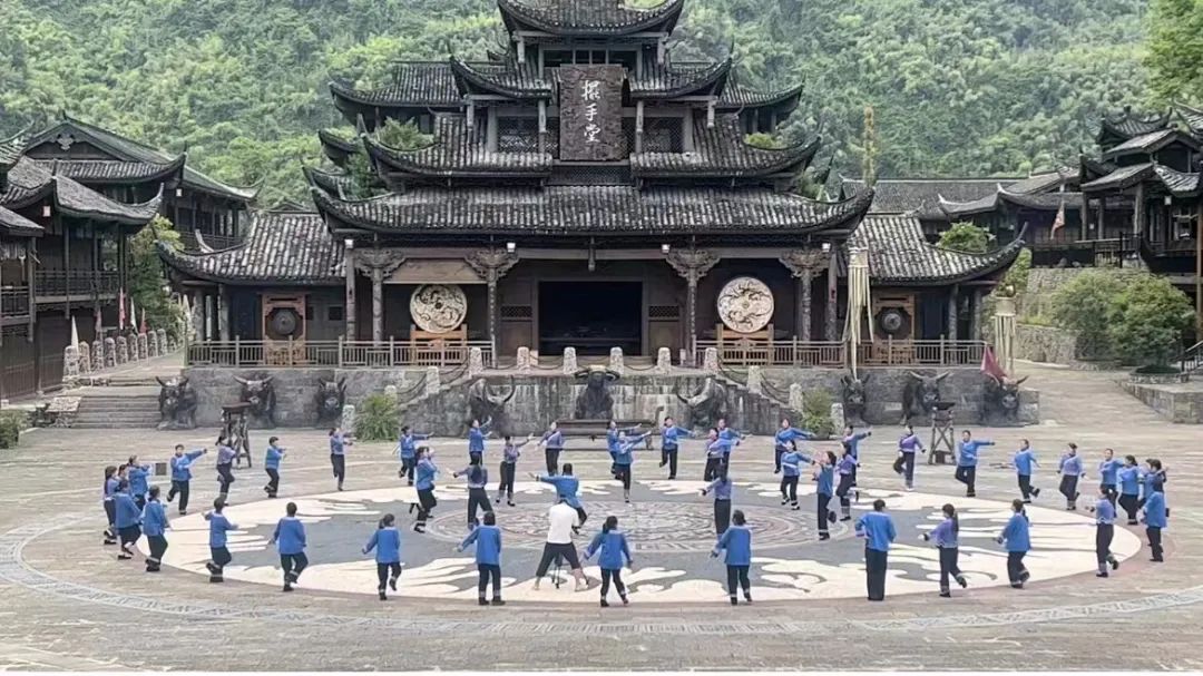 湖南省（龙山）夏季乡村文化旅游节 | 今年的舍巴日，与您相约惹巴拉