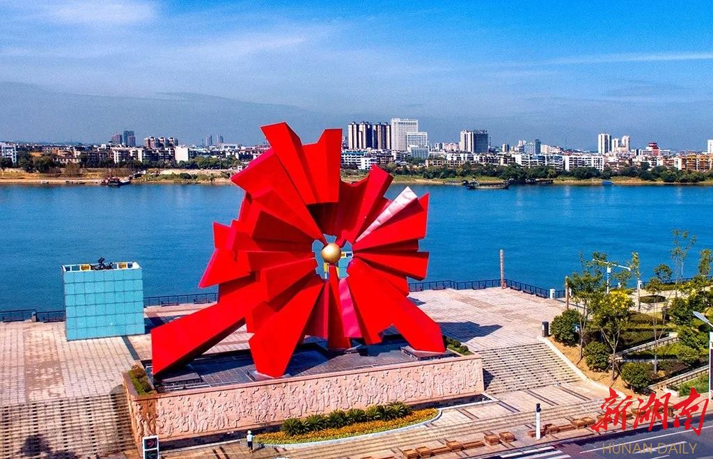 市委书记,市长担任"双组长"|湘潭市打造深化医改的"三个样板地"-新湖