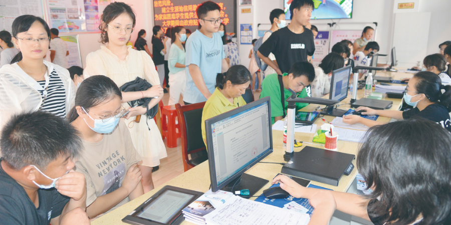 无息贷款助学子圆梦