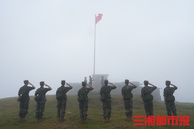 再看一眼那山那哨所,他们在邵阳南山上再站最后一班哨-三湘都市报