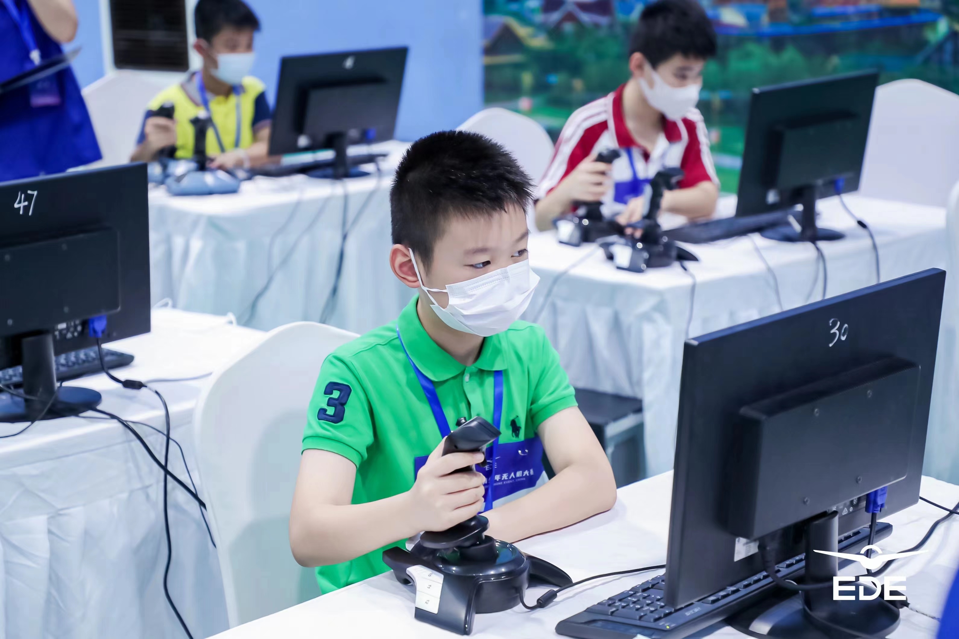 长沙市大同二小王禹程同学再夺全国青少年无人机大赛第一