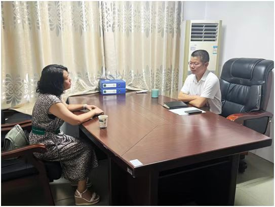 蒸湘区教育局党组书记、局长与下属学校主要负责人谈心谈话