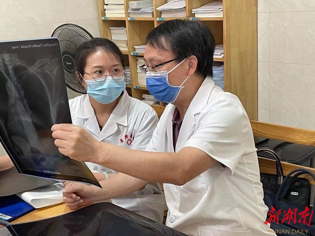 黄兴医院与湖南省直中医医院签约 打造中医医联体 - 民生服务 - 新湖南