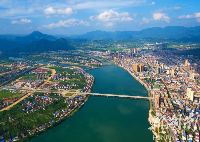 慈利县为人民谋福祉让城乡换新颜