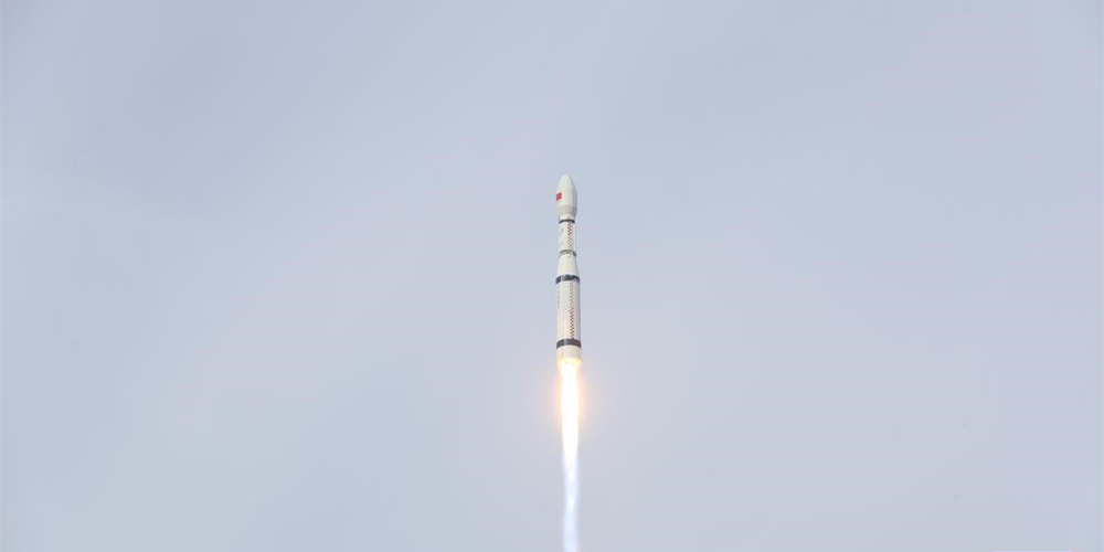我国成功发射试验十六号A/B星和试验十七号卫星