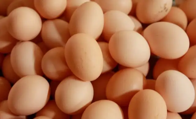 节前市场探物价：蔬菜鸡蛋价格总体平稳 肉价略微上涨