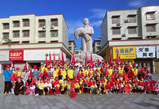 安江镇开展“喜迎党的二十大 争做文明好市民”志愿服务活动