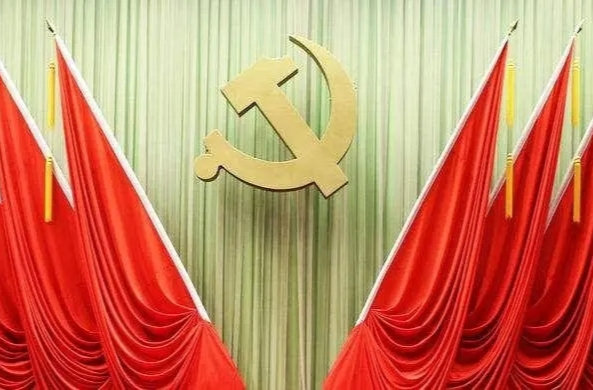 湖南日报全媒体编辑部丨旗帜高扬 大道向前——写在中国共产党第二十次全国代表大会胜利召开之际