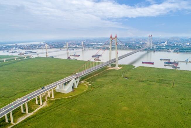 湖南日报 | 曹普华：高标准建设长江经济带绿色发展示范区