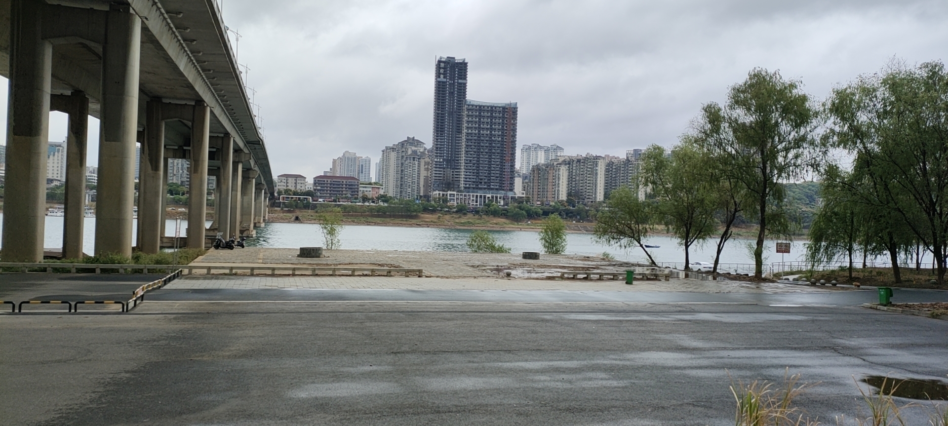 湖南省河湖管理典型案例（六）株洲市天元区拆除妨碍河道行洪建筑物、构筑物案