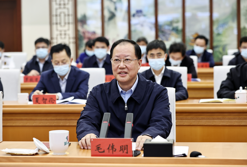 毛伟明：决战四季度 决胜全年度 确保今年收好尾明年开好局