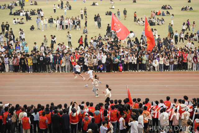 刷新纪录！突破自我！湖南工程学院2022年田径运动会举行