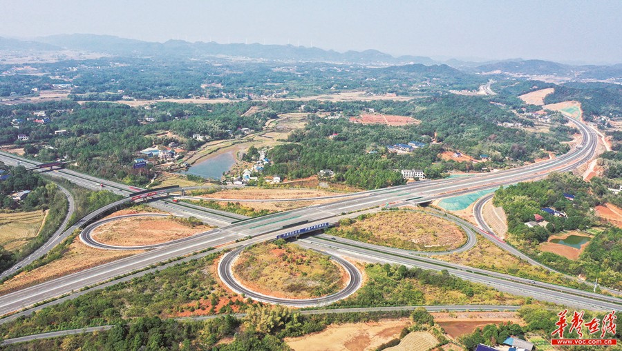 宁韶高速公路位于宁乡市,益阳市赫山区境内,是我省实施长株潭一体化