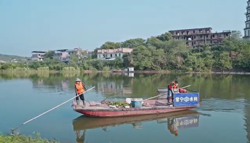 “守护幸福河湖”短视频大赛湖南作品展播(64)致敬最美河道清洁工
