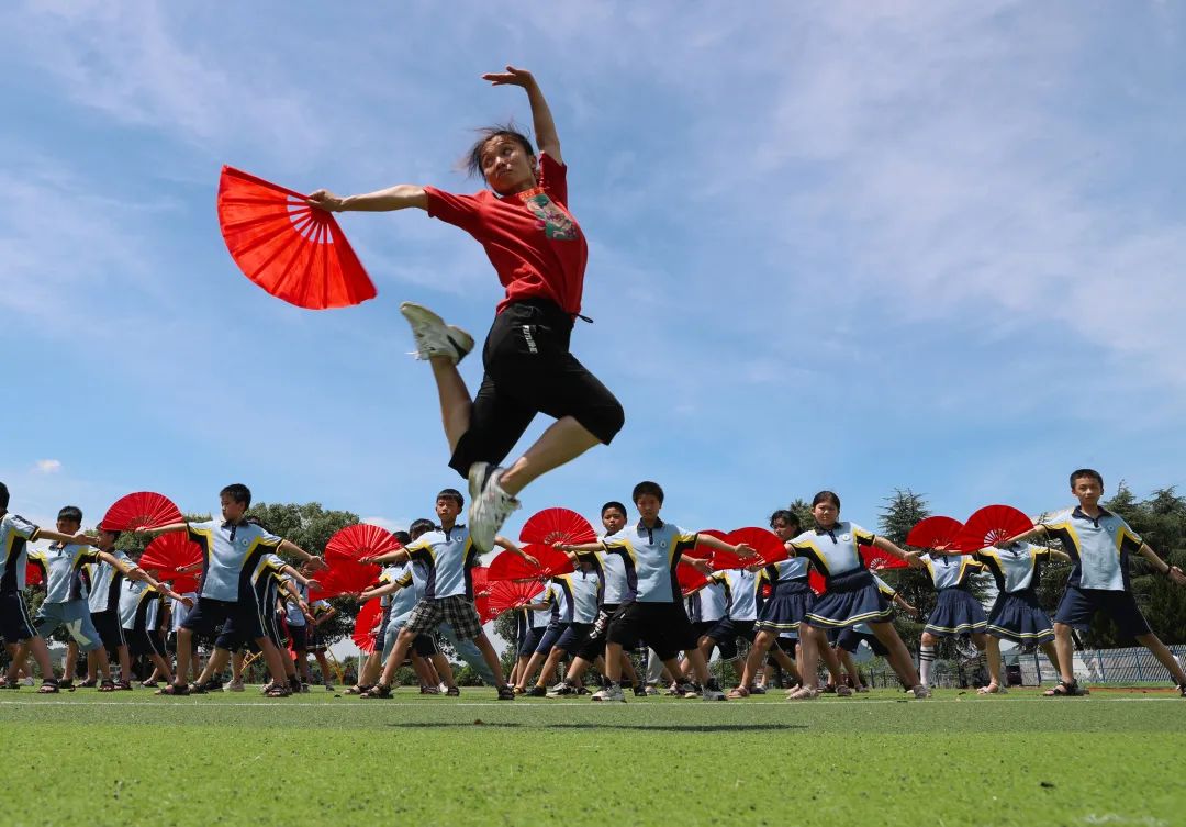 沉浸式体育体验：在361直播体育尽情享受现场赛事