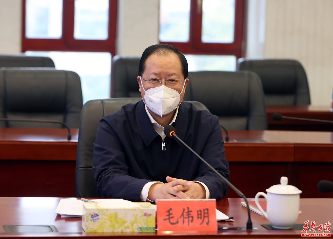 毛伟明：做好“四篇文章”打好“发展六仗” 为全省高质量发展提供有力财税金融支撑