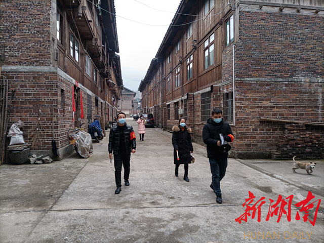 敲锣行动 敲锣行动