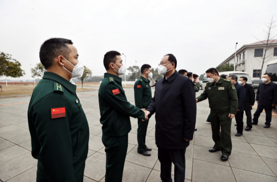 毛伟明慰问武警某部：促军地共荣 结鱼水深情 巩固和发展坚如磐石的军政军民团结