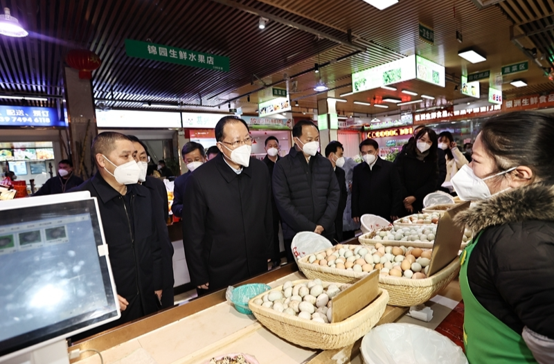 毛伟明在岳阳长沙慰问检查：暖万家灯火 守百姓安宁 确保人民群众欢乐祥和过春节