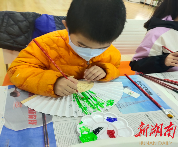 长沙金茂社区：开设“红黄蓝”青少年课堂，让寒假社会实践缤纷多彩