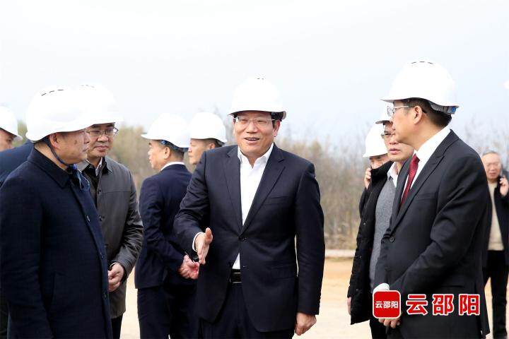 邵阳市定重点项目集中开工签约