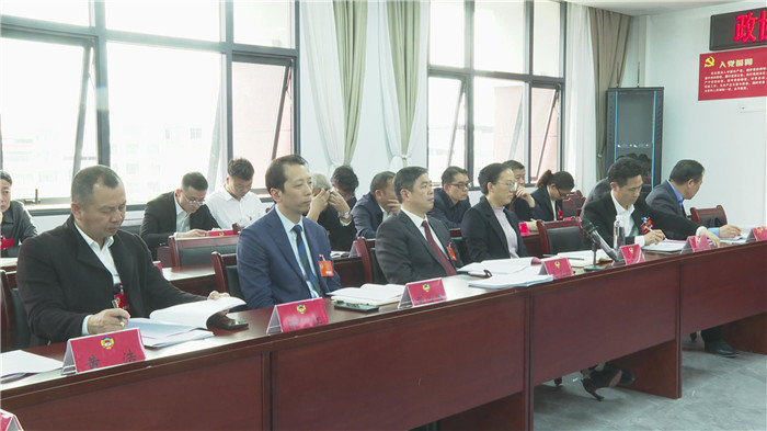 要闻｜李天明参加中共、特邀和农业界政协联组讨论