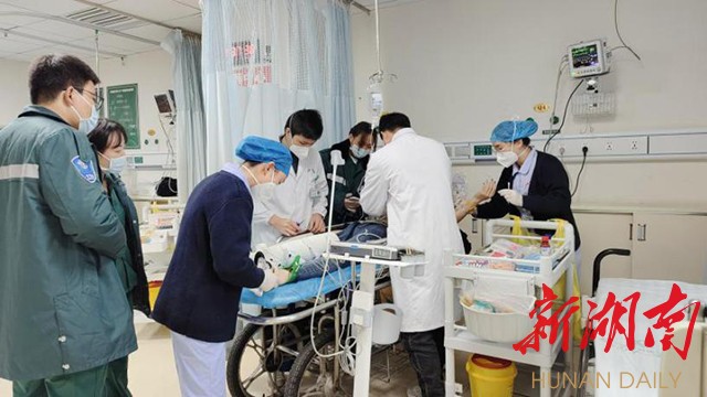 创伤中心多学科联动抢救危重患者 创伤中心多学科联动抢救危重患者