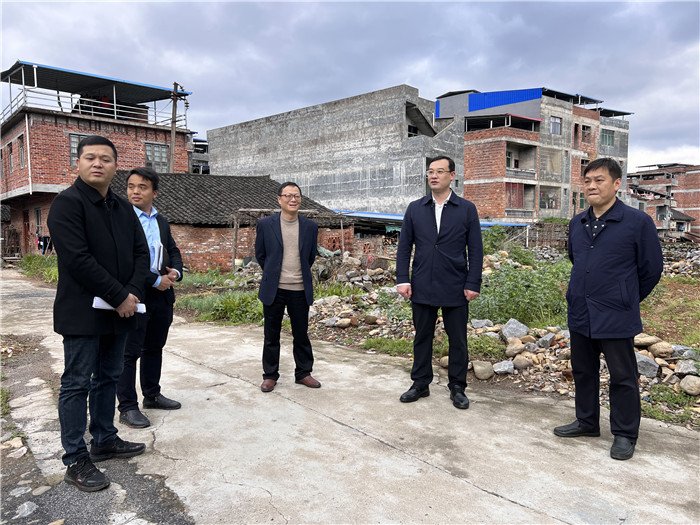 要闻｜唐超学调研督导国家卫生乡镇创建工作
