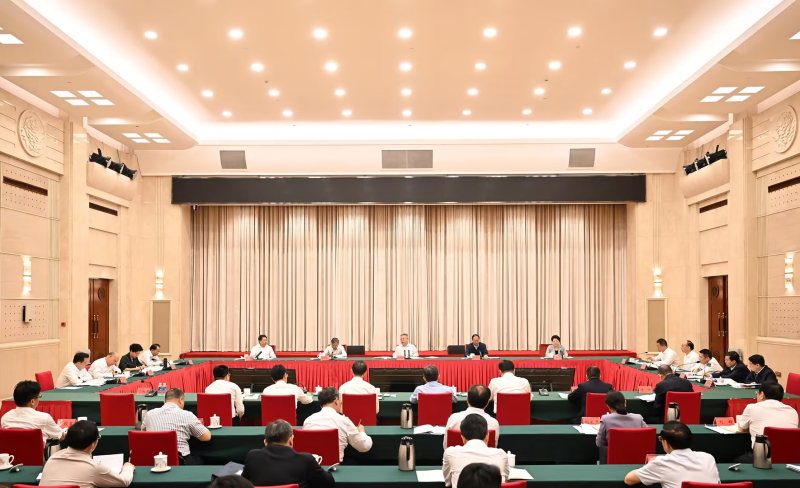 沈晓明：把全面推行林长制作为有力抓手 不断在生态文明建设上取得新成效