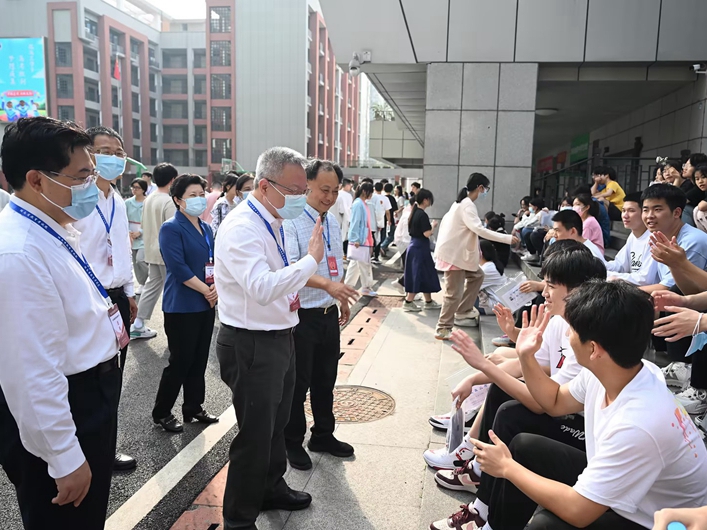 沈晓明开展高考巡考工作：确保全省高考安全有序顺利圆满