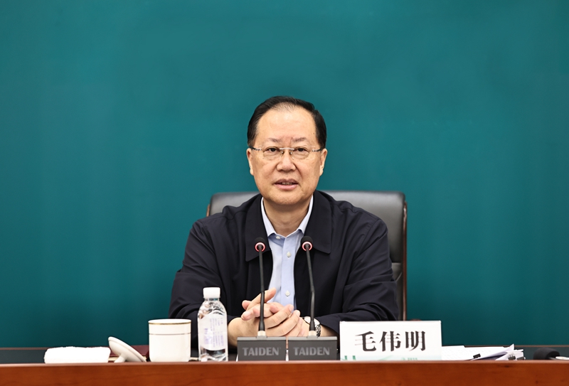 毛伟明：坚决打赢“迎峰度夏”攻坚战  以电力保供之“稳”支撑经济发展之“进”