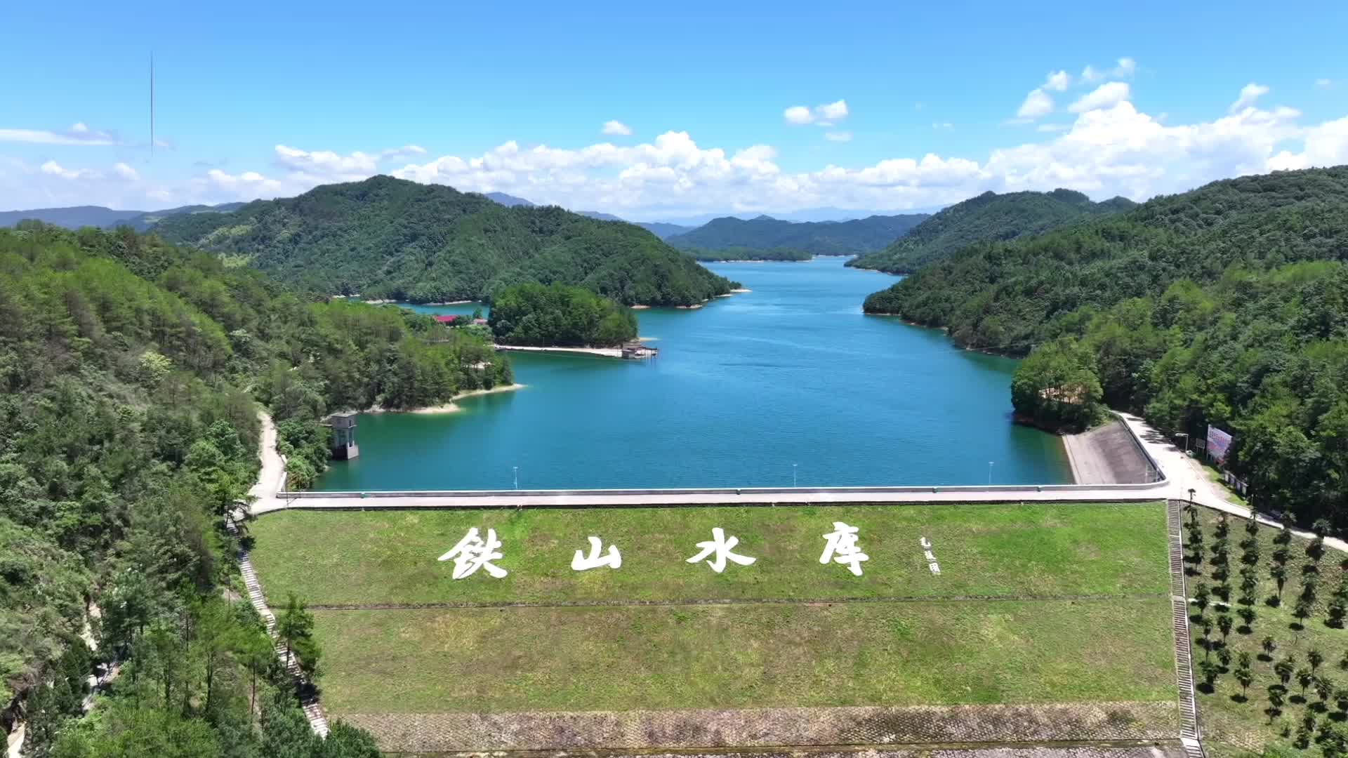 岳阳铁山供水工程干群奋战一线,保灌溉保供水