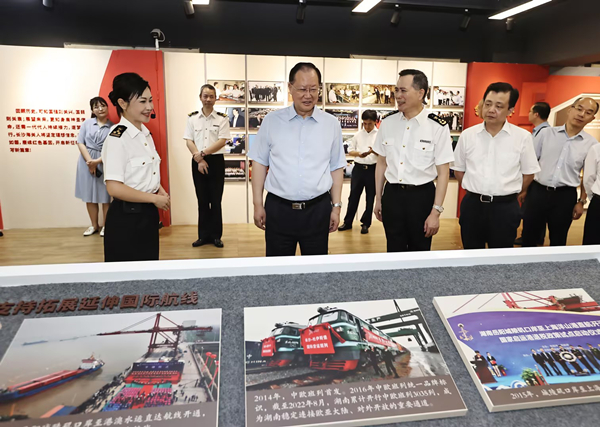 毛伟明在长沙海关调研：扎根“三湘四水” 服务“三高四新”