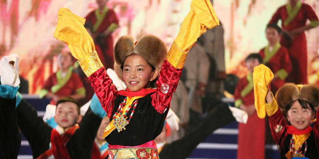 西藏山南：雅砻文化旅游节开幕