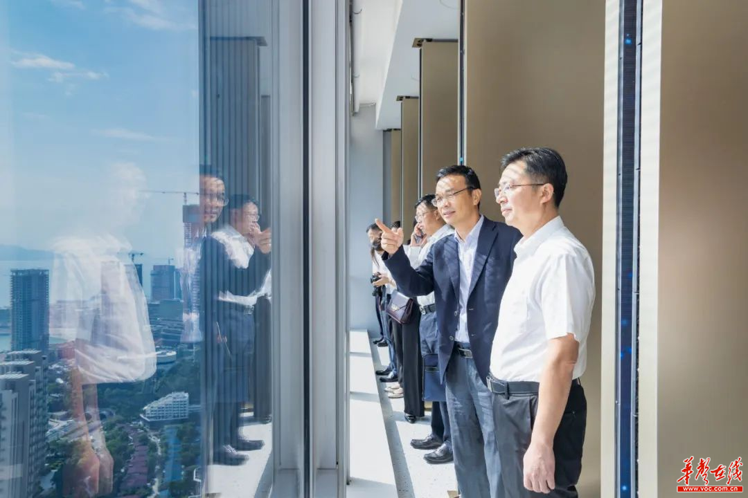 董事长蒋铁峰交流洽谈,招商蛇口副总经理伍斌,华南区域总经理,深圳